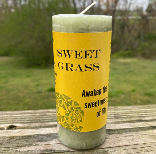 Sweet Grass Cleansing Candle Coventry Creations World Magic Candle USA 