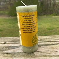 Sweet Grass Cleansing Candle Coventry Creations World Magic Candle USA 