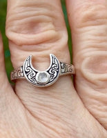 Dryad Design Horned Moon Ring